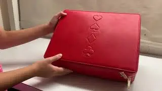ESTEE LAUDER  - 2019 Christmas Beauty Box