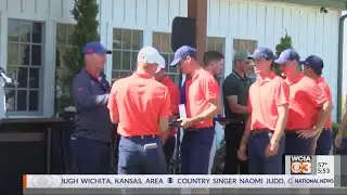 CHAMPIONS: Illinois men's golf wins seventh straight Big Ten title