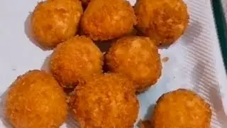 Chicken Peri-Peri Cheese Balls | Chicken Cheese Ball Recipe