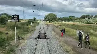 Fret sncf danger personnes sur les voies.