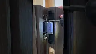 HES2S Surface Mount Concealed Hinge is available on the Sugatsune website.  