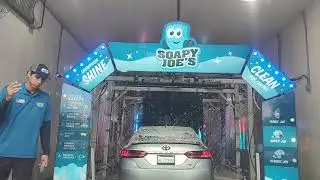 A lavar el carro 