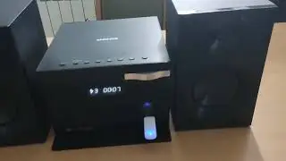 Samsung MM-E320
