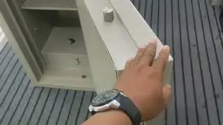 Brankas Solingen Breanstein tinggi 102 cm berat 540 kg tahan api 2 - 4 jam Bosss