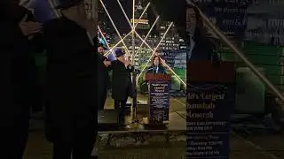 Festival of Lights, 3rd Night in Manhattan, NY (Part 2)