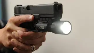 Weapon Light VS Flashlight