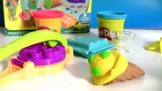 Play Doh Scoops 'n Treats Blueberry Popsicle, Mint Ice Cream Waffle & Vanilla Sundae with Frosting