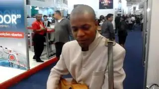 Cantor Josu� Junior Expo Crist� 2012. Musica Efrai