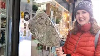 #992 США, Приехали! Ирине вязаные шапки от Галы!  На Брайтон Бич!