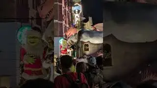 Universal studios Christmas parade in Orlando , Florida #shorts