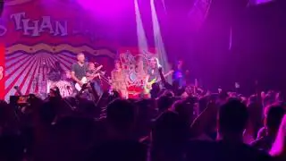 Less Than Jake &ndash; Look What Happened (My First Ska Concert &ndash; Dallas TX &ndash; Joney Jefe) 🐝🎺🌊