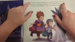 Disney Fancy Nancy 'Nancy's Ghostly Halloween' Book #falltime #halloween #readaloud #read #disney 