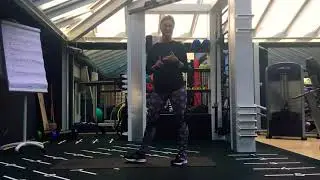 Oberschenkelvorderseite!!! 1.&Uuml;bung MaxxF Workout