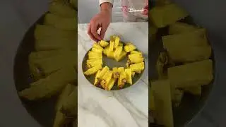 Quick & Easy Way to Cut a Pineapple 🍍 #easy #pineapple #cutting #trick