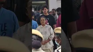 శ్రీహరి భార్య, కొడుకు! Actor Srihari Wife and his Son at #kotasrinivasarao #tollywood #viralvideo
