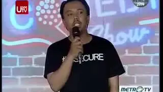 Hmm (Tentang film Panas) - Benedict - Stand Up Comedy Show MetroTV