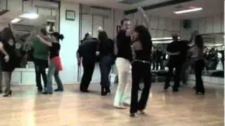 4 FIGURA MUY BONITAS DE BACHATA DE NIVEL MEDIO