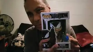 Mail Box: Venom w/ wings funko pop