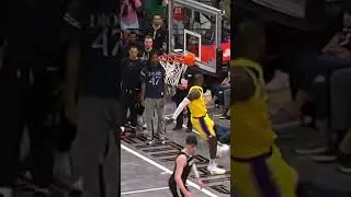 AND ONEEEE #labron #dunk #goat #and1