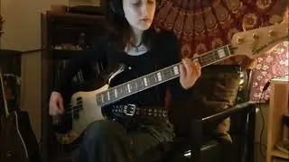DEFTONES - SWERVE CITY - Bass cover