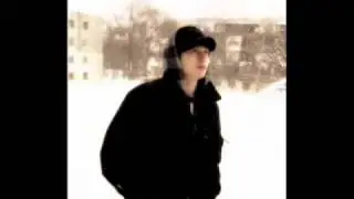 GraF ft. Punn - Ea ne vernusi.wmv (urbanrap.edicypages.com)