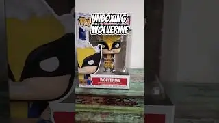 unboxing holiday wolverine Funko Pop #funkopop #funko #marvel #want #christmasgifts #toy #unboxing