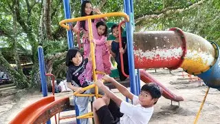 |KIDOS jalan2 pantai layang layangan