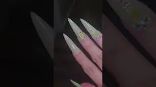 #greennails