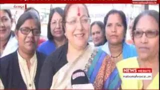 Dehradun: Women Congress workers burnt Mannequin of PM