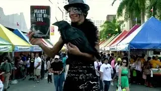 Miami Book Fair celebrates latest in old-fashioned tech