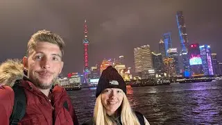 Shanghai nights 🌆  Where futuristic skyscrapers meet traditional charm #shanghai #china #thebund