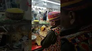 Indore's Famous Chaat | Sarafa Food Market Indore #sarafaindore #foodie #indorecity #streetfood