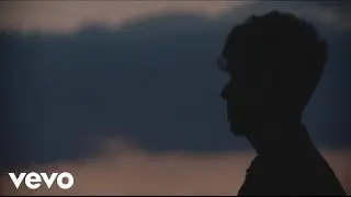 Mads Langer - Eyes Closed