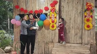 Happy New Year! Duyen's family has reunited after Sung returned home.