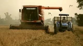 PREET 987- AC CABIN COMBINE HARVESTER