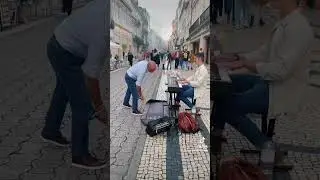 Piano nas ruas do porto 🥰 #shorts #piano #portugal #busking #dinheiro