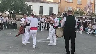Actuación de DANZANTES DE ALDEANUEVA DE LA VERA--III CONCENTRACIÓN DE DANZANTES NORTE DE EXTREMADURA