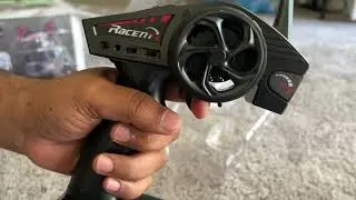 Unboxing RC Off Roader