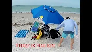DON'T BE AN EASY TARGET! The Beach Bag Lock Protects Your Stuff!  
