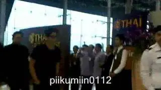120202 Siwon @ suwannabhummi airport