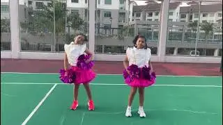 #shakeitoff Aakarsha Avisha dance cheering my twins alaga's