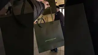 Buying the latest backpack in Longchamp store in Helsinki for Christmas!! 😍 #longchamp #backpack