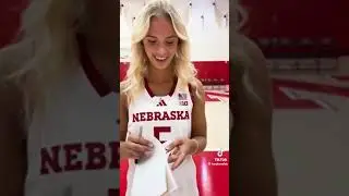 Asking our players to sign old pictures of themselves #hoodnews #nebraska #autographs #basketball