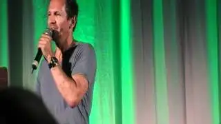 RisingCon Spain 2011 Sebastian Roche panel - Twitter pics