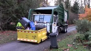 Volvo WXLL Wittke Carry Cans