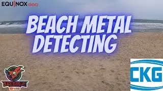 Beach Metal Detecting lots of clad #beachmetaldetecting #ckgscoops #coins