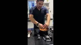 The Neapolitian Toxic Eggs