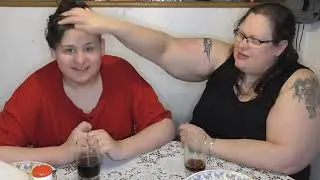 Mukbang - Spagetti och k&ouml;ttf&auml;rss&aring;s ( Hemlagat )