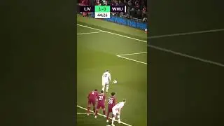 Van Dijk before Bowen&rsquo;s missed penalty 🤣