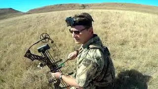Bowhunting a BIG LECHWE on foot.